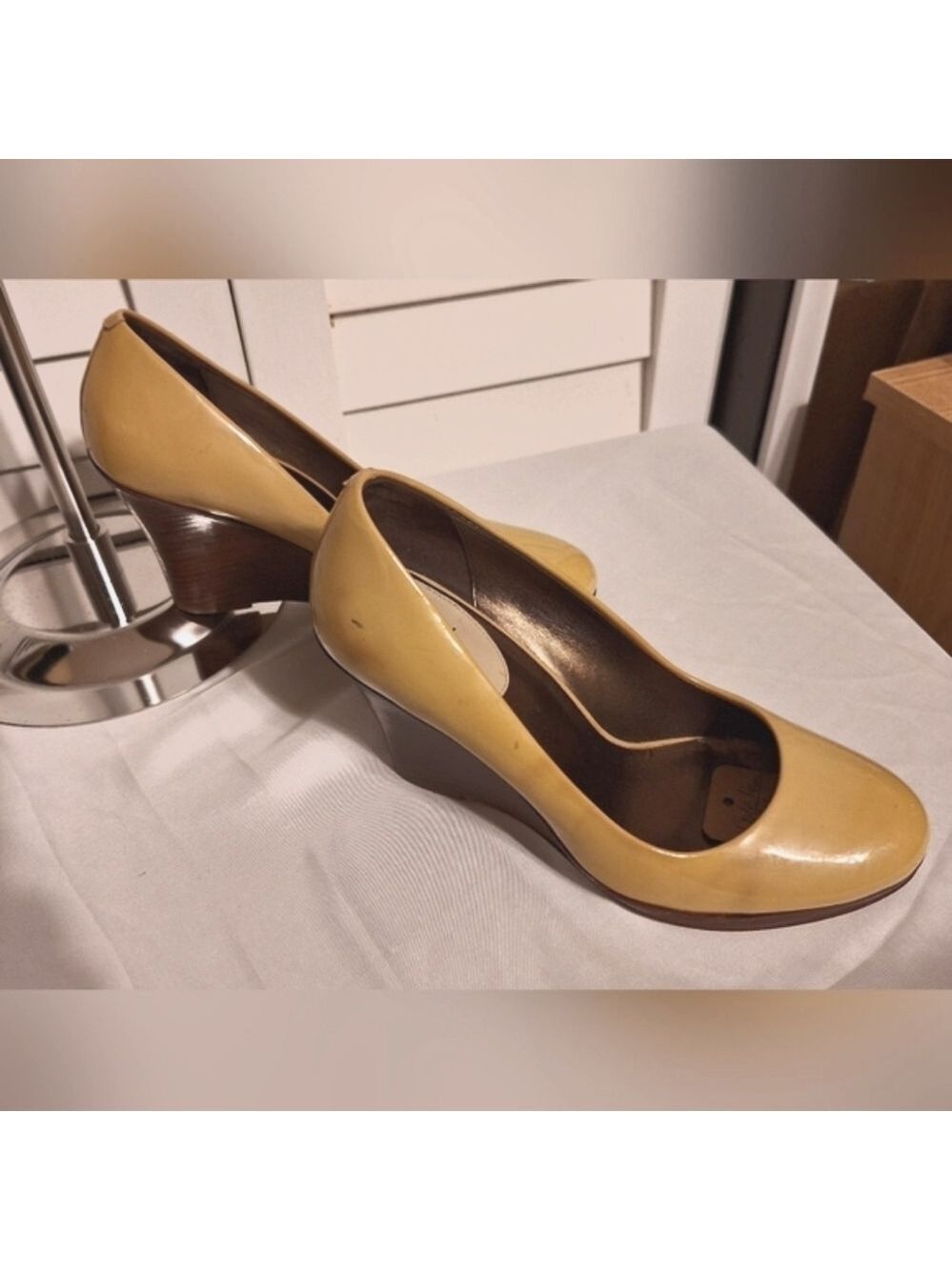 Cole Haan Yellow Leather wedge heels Sz 6